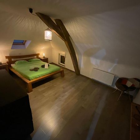 Maison 3 Chambres Proximite Aeroport Et Grand Axes Charleroi Exterior photo