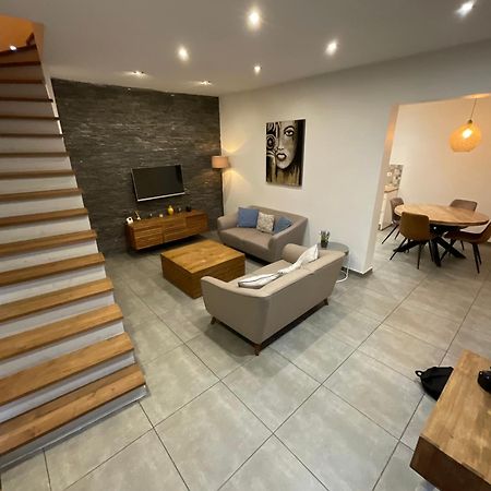 Maison 3 Chambres Proximite Aeroport Et Grand Axes Charleroi Exterior photo